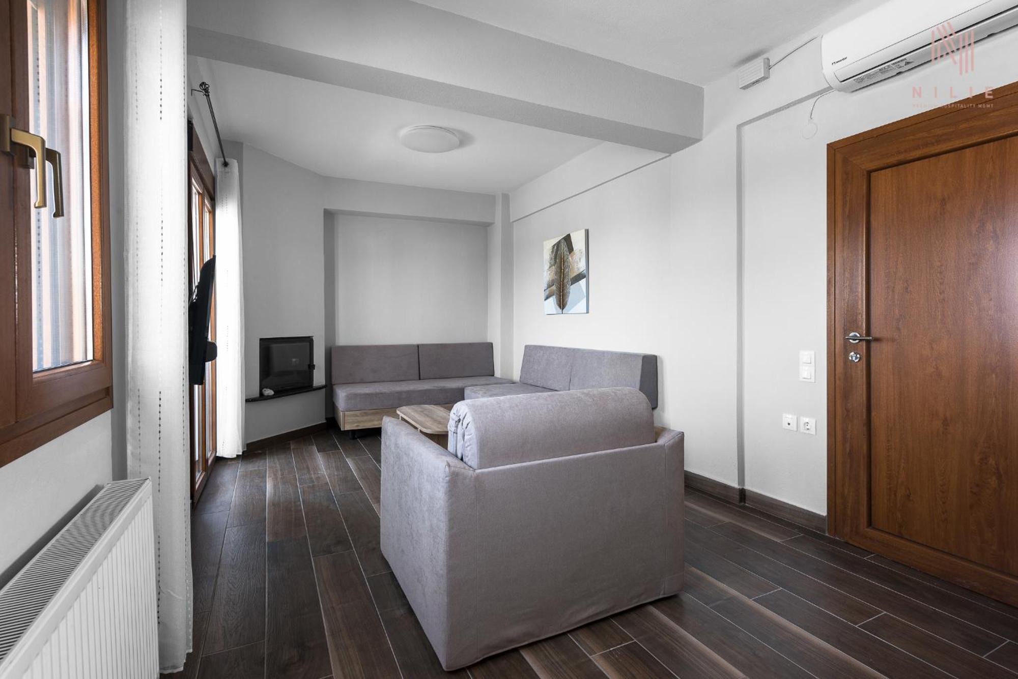 Ultima Summer Residence, Nilie Hospitality Mgmt Áfitosz Kültér fotó