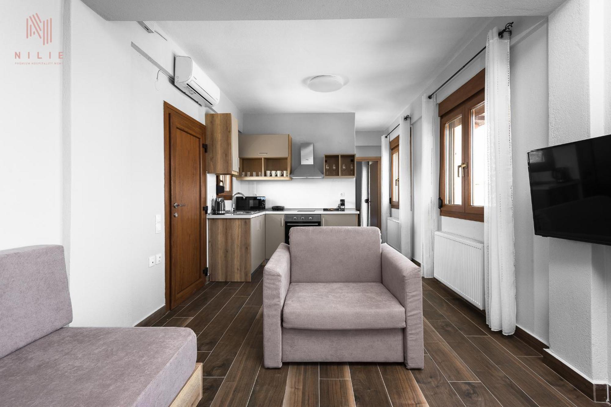 Ultima Summer Residence, Nilie Hospitality Mgmt Áfitosz Kültér fotó