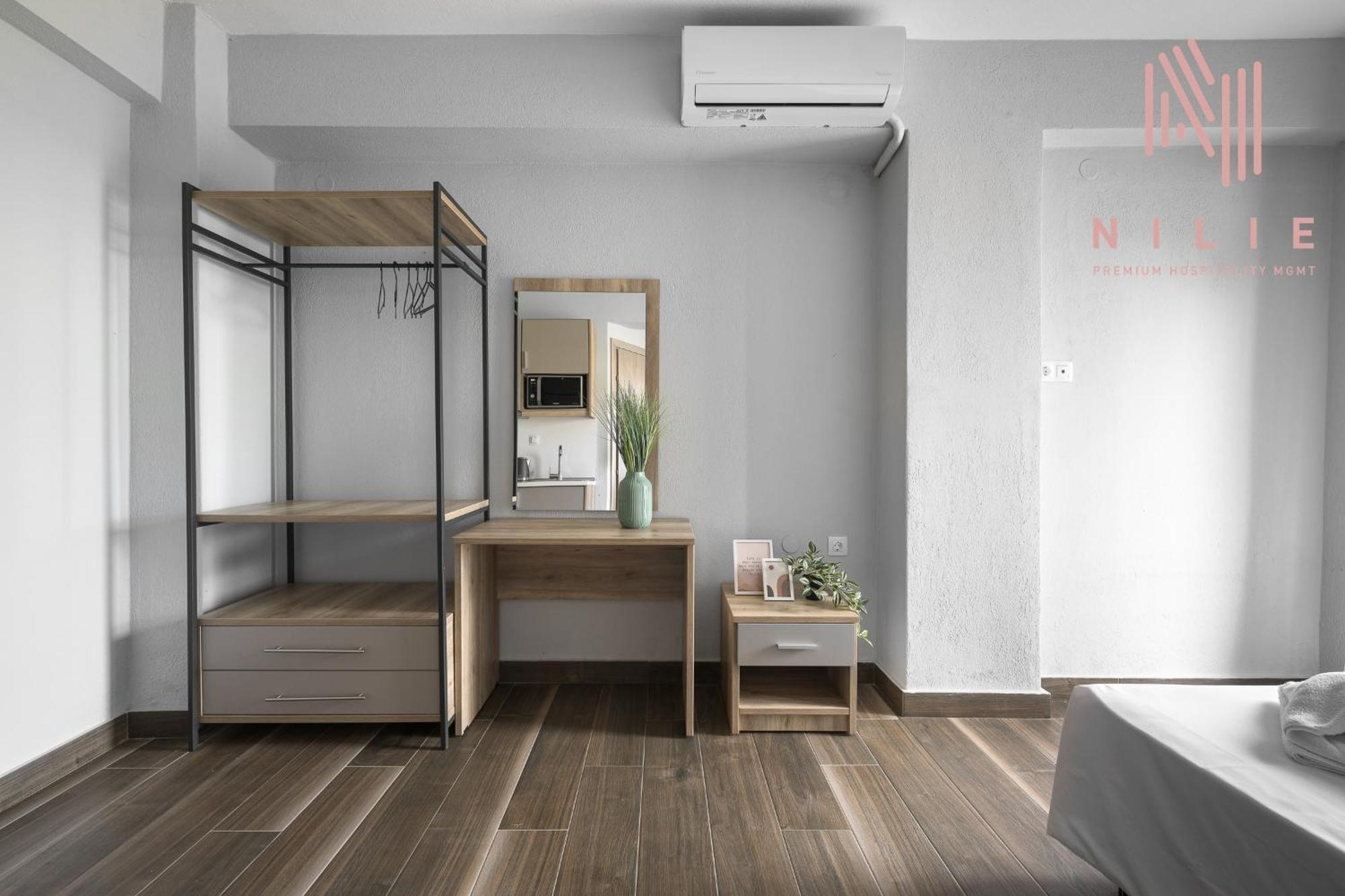 Ultima Summer Residence, Nilie Hospitality Mgmt Áfitosz Kültér fotó